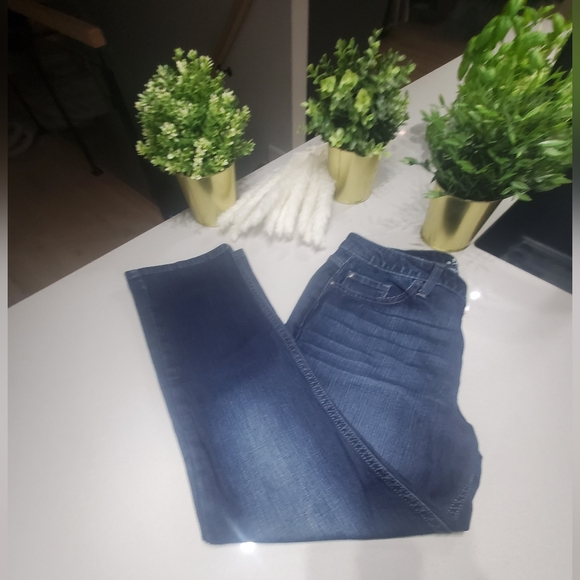 NWOT LEE RIDERS Très beau jeans neuf extensible de style bootcup, jambes droites - Picture 6 of 6